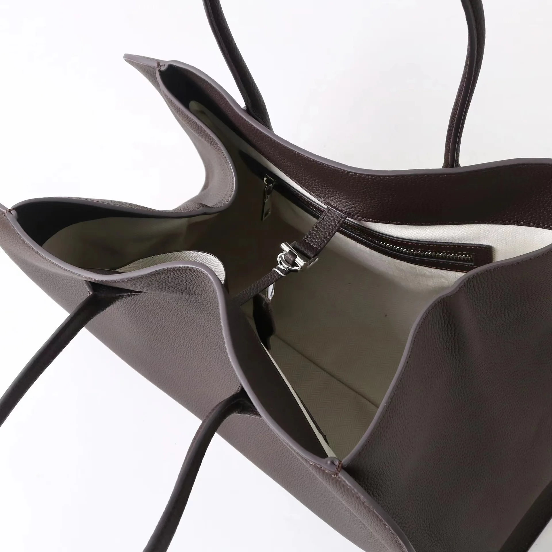 Maxdutti الحد الأدنى عادية كسول نمط متجمد الجلود التنقل الكتف عبر حمل حقيبة المرأة 2026 ربيع الفرنسية موضة المرأة #6