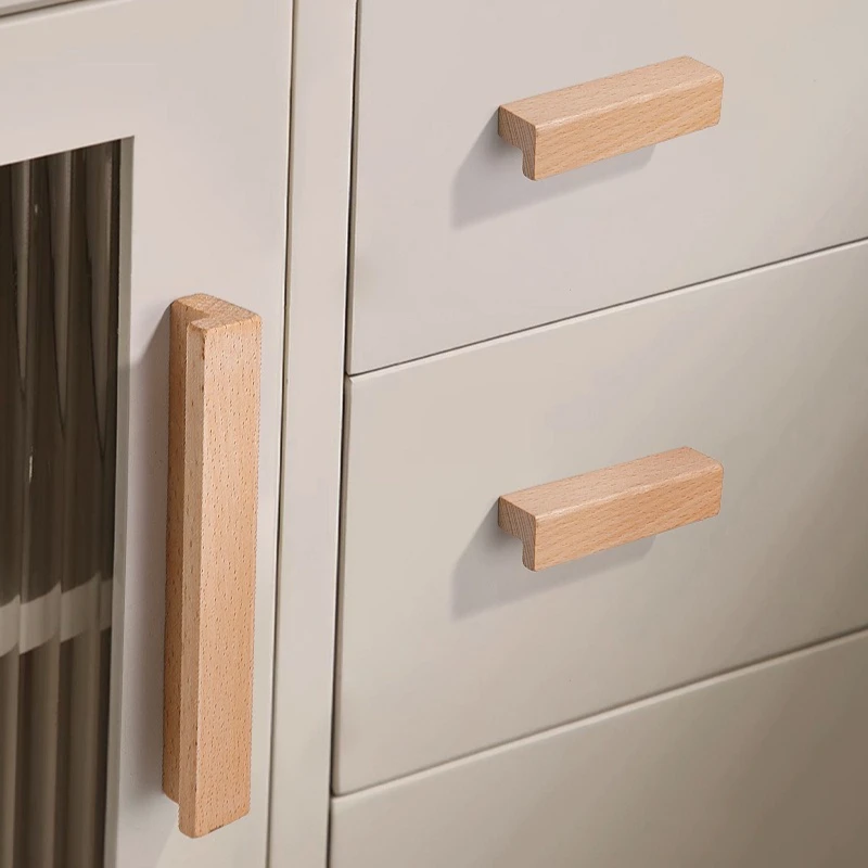 Nordischer Möbelgriff aus Holz für Schranktüren, Schubladen und Kleiderschränke aus massivem Buchen- oder Walnussholz – Detail 4
