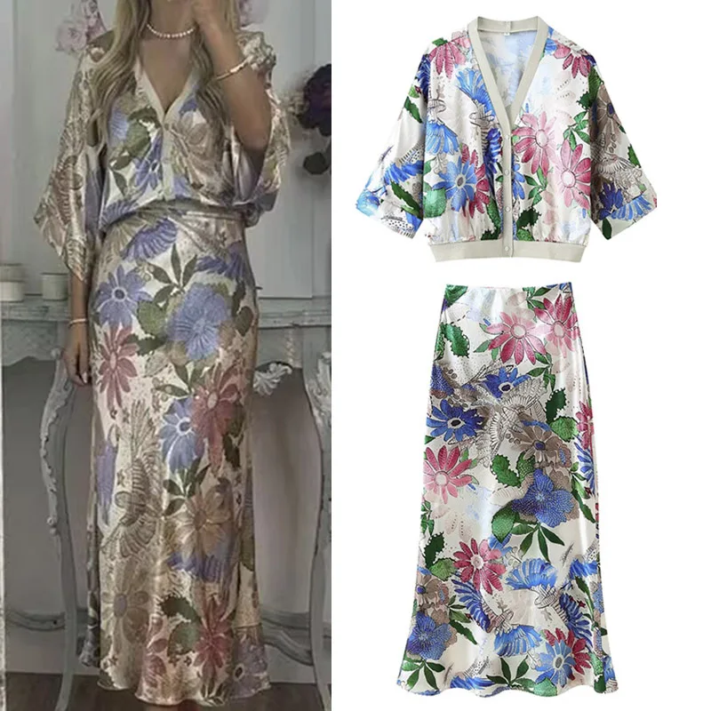 

Two-Piece Women Set V-neck Single Breasted Printed Three Quarter Batwing Sleeve Top+Slim Waist Zipper Skirt Casual Female Set