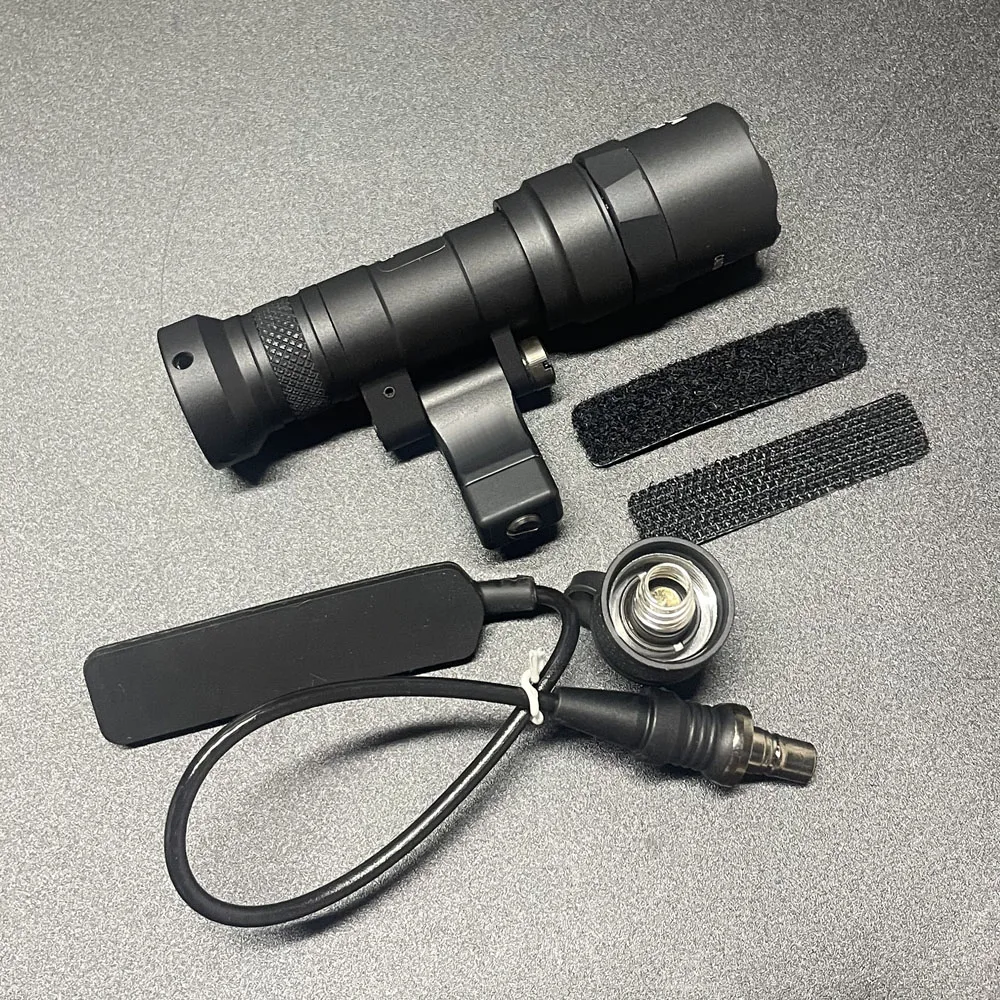 Tactical Light SF M340C Mini LED Flashlight Remote pressure Switch Offset Side Mount for Hunting Airsoft