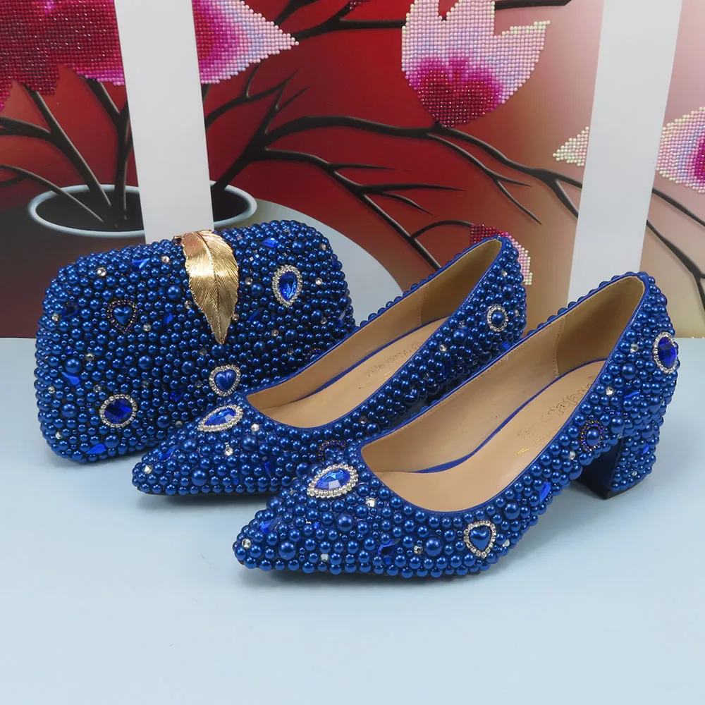 Fashion Royal Blue Pearl Pointed Toe Wedding Shoes bag Set Woman High Pumps Thick Heel Party Shoes Matching Evening Bag Shallow