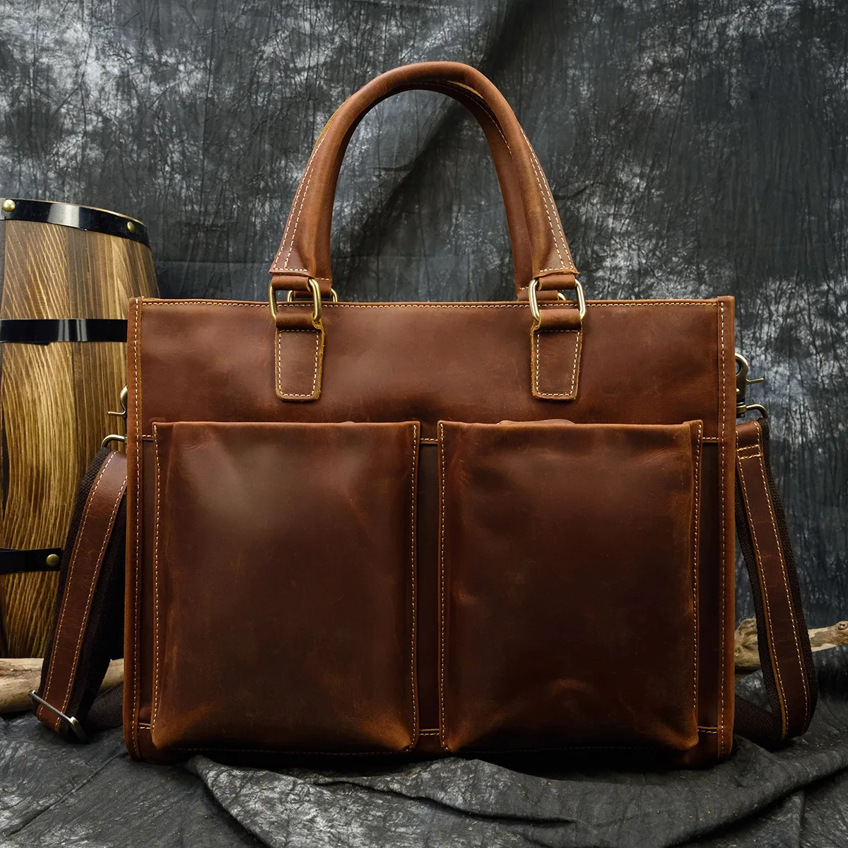 

Men's genuine leather briefcase Crazy horse leather retro portable first layer cowhide business computer bag single shoulder