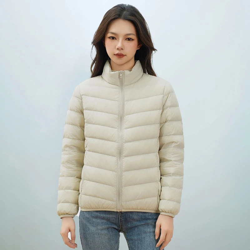 เสื้อแจ็คเก็ตผู้หญิงสำหรับฤดูใบไม้ผลิและฤดูหนาว แฟชั่นน้ำหนักเบาพิเศษ พับเก็บได้ เสื้อพัฟเฟอร์ 8 สี เสื้อโค้ทกันหนาวแบบเกาหลี ทรงเข้ารูป ไซส์ 3XL
