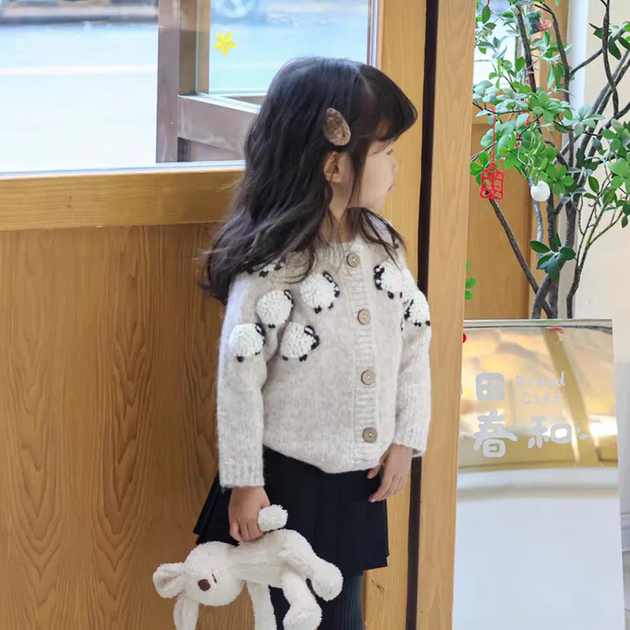 Nordic wind new 2024 spring girl baby hand-embroidered small sheep with wool knitted cardigan sweater90-140cm