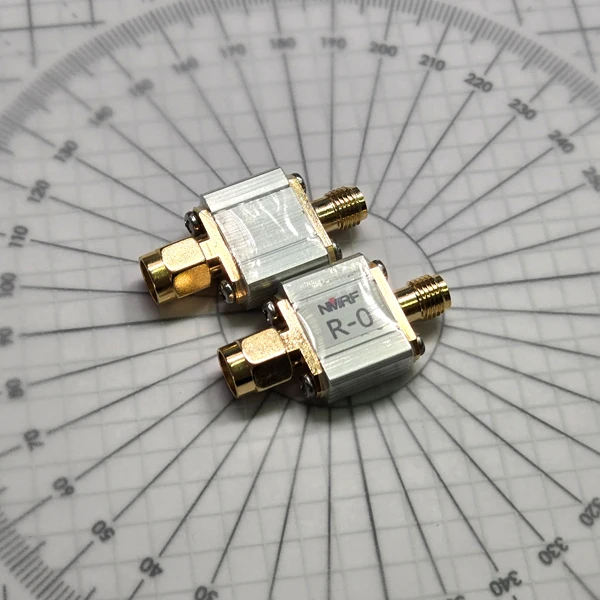 series matching resistor for high-speed circuit debugging suppressing signal overshoot balancing system impedance SMA interface