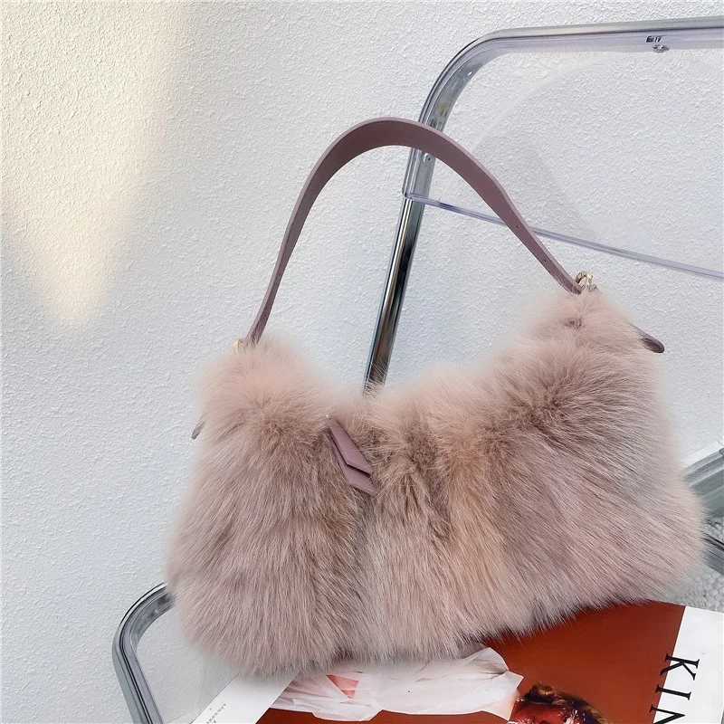 Women\'s High Quality Fur Bag Large Capacity Luxury Fox Fur Handbag Adjustable Strap Design Single Shoulder Fur Bag