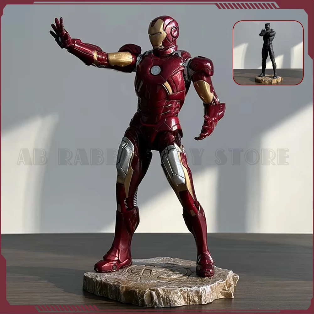 Figura de acción de Los Vengadores, figuras de Iron Man, figura de Pantera Negra, estatua de Tony Stark, modelo de muñeca, colección de decoración de escritorio, juguete, regalo de cumpleaños