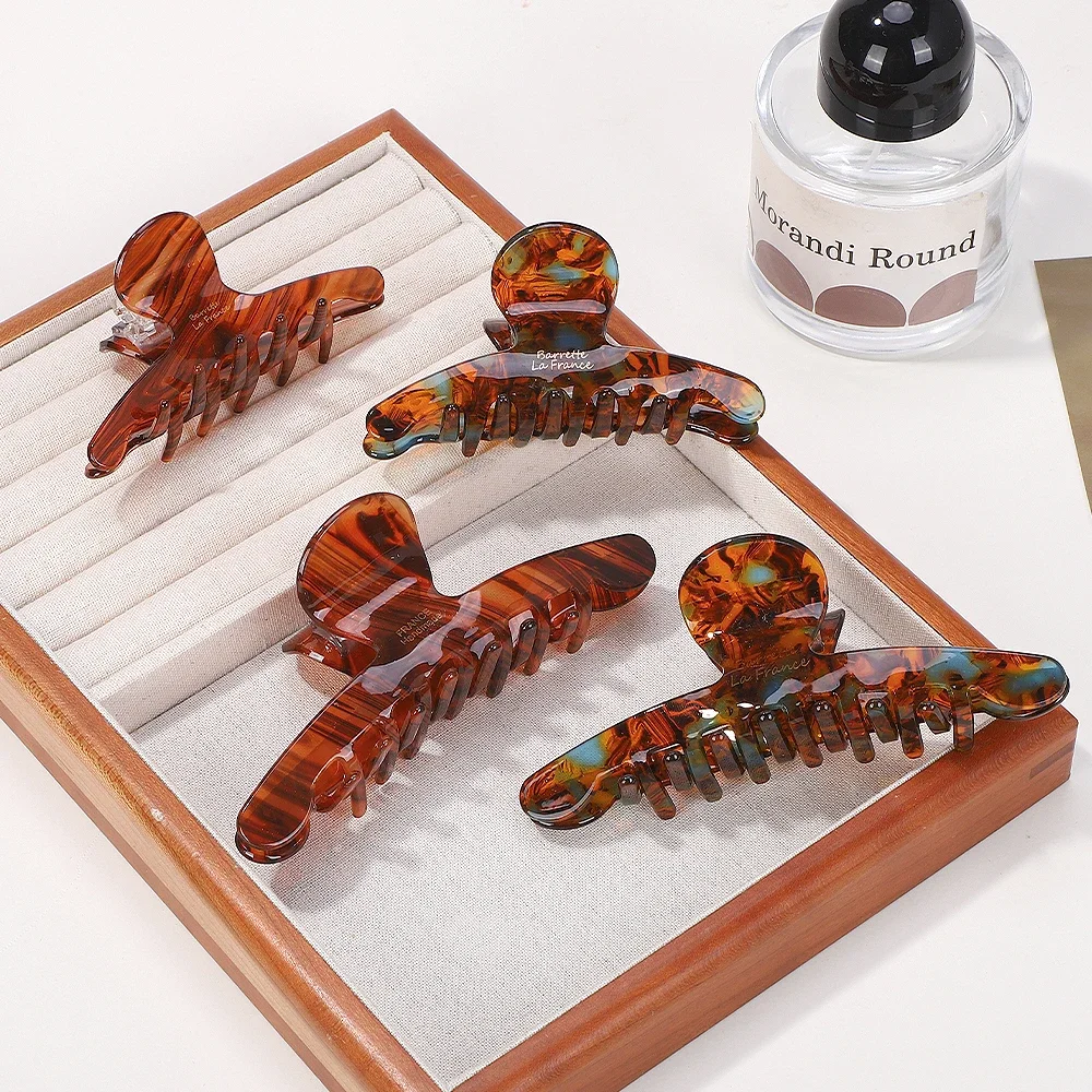 

LOVEKIKI 1pcs Acetate Leopard Hair Claw Hair Claws Chic Barrettes Crab Hairpins Styling Clips Girls Headwear Hair Accessories