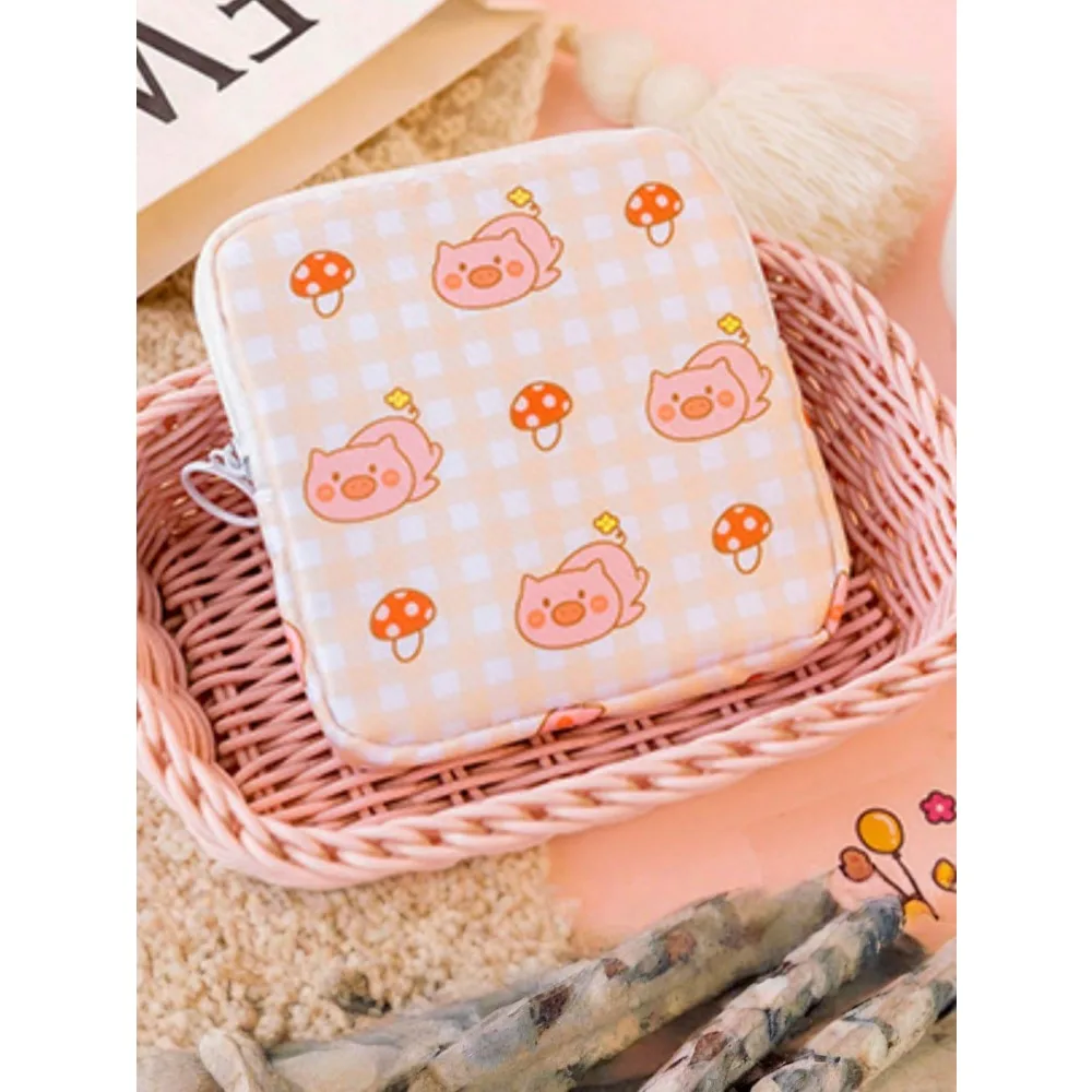 1PC Cartoon Menstrual Bag Cute Sanitary Napkin Storage Bag Portable Sanitary Pad For Girls
