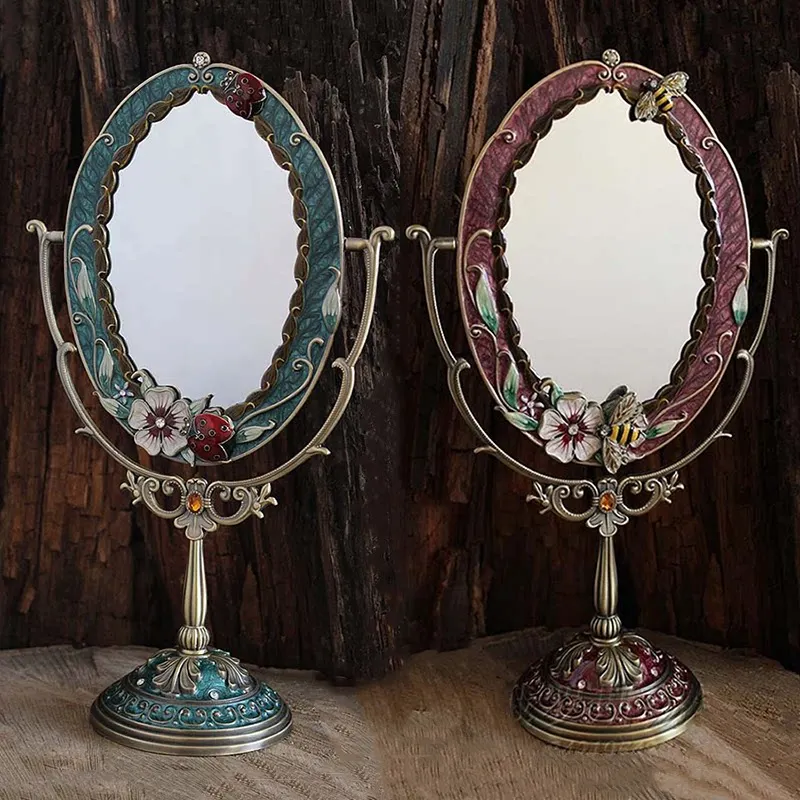 specchio-da-tavolo-in-stile-pastorale-europeo-specchio-principessa-in-metallo-retro-di-lusso-specchio-bifacciale-creativo-per-camera-da-letto-e-trucco