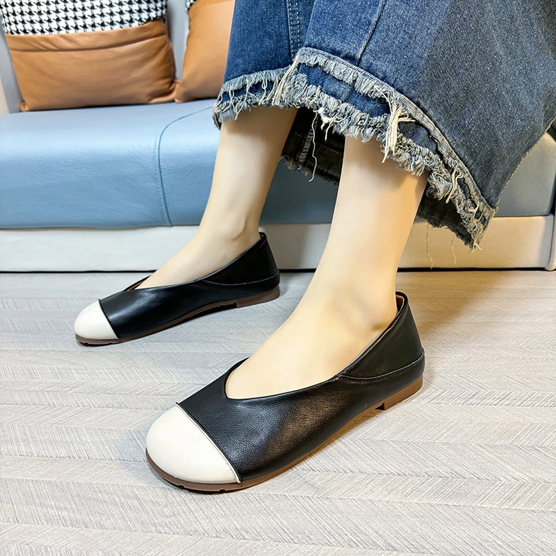 Women Slip-on Patent Leather Loafers Lady Casual Round Toe Cute Flats Nurse Shoes Sneaker Spring Autumn Fashion Ballet Shoe