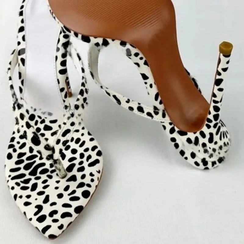 

Stylish Black And White Leopard Flip-flops Slippers Pointed Toe Slip On Hollow Cover Heel Summer Sandal Clip Toe Female Footwear