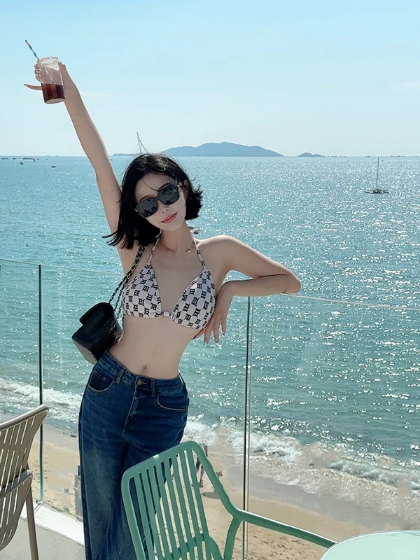 

Women's Sexy Bikini Swimsuit Slimming Tee-Point Strap Binding Thermal Spring Swimming Outfit e Divide Coastal Time