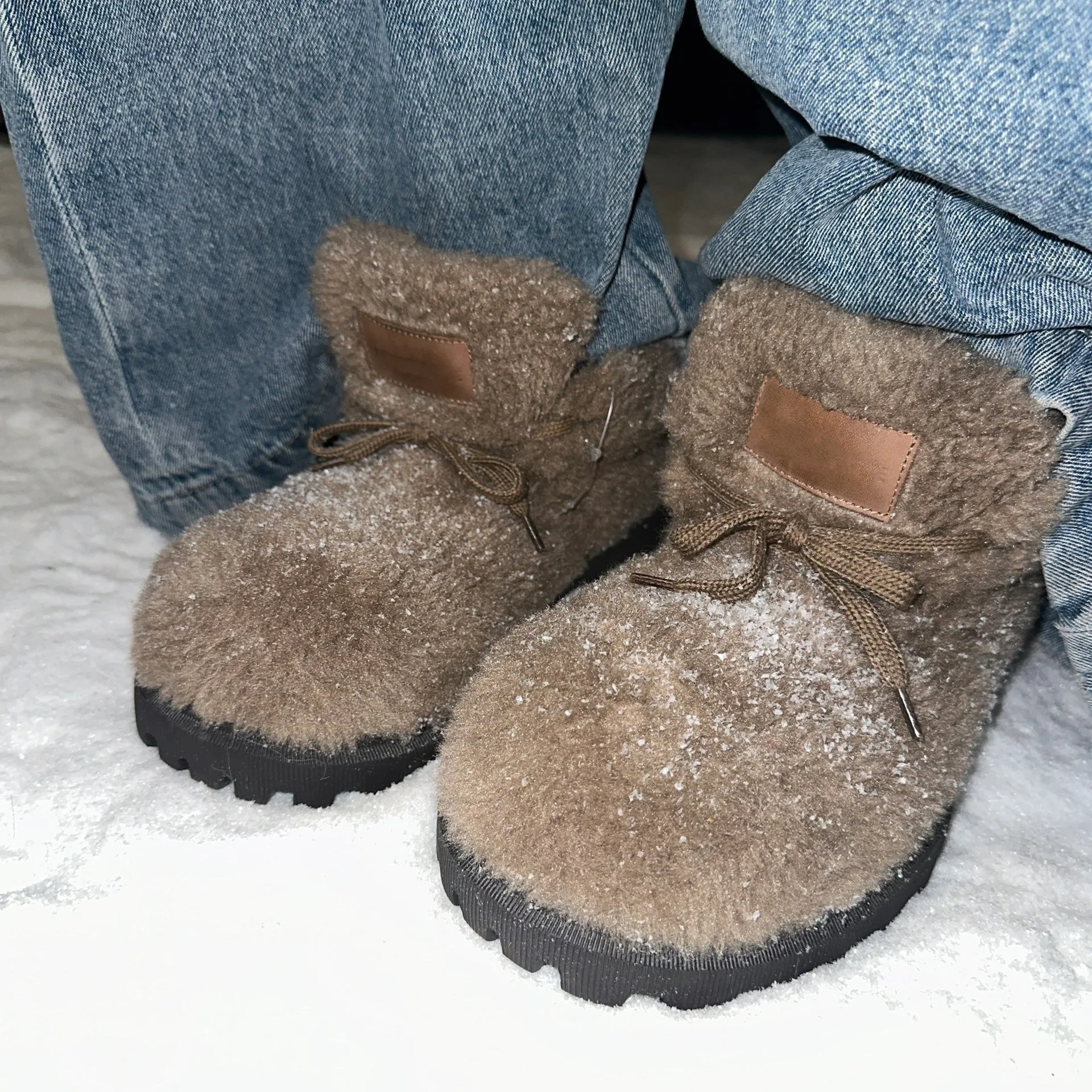 

Warm Lamb Wool Cotton Padded Shoes Women New Flat Thicken Plush Winter Boots Woman Non Slip Thick Bottom Ankle Snow Boots