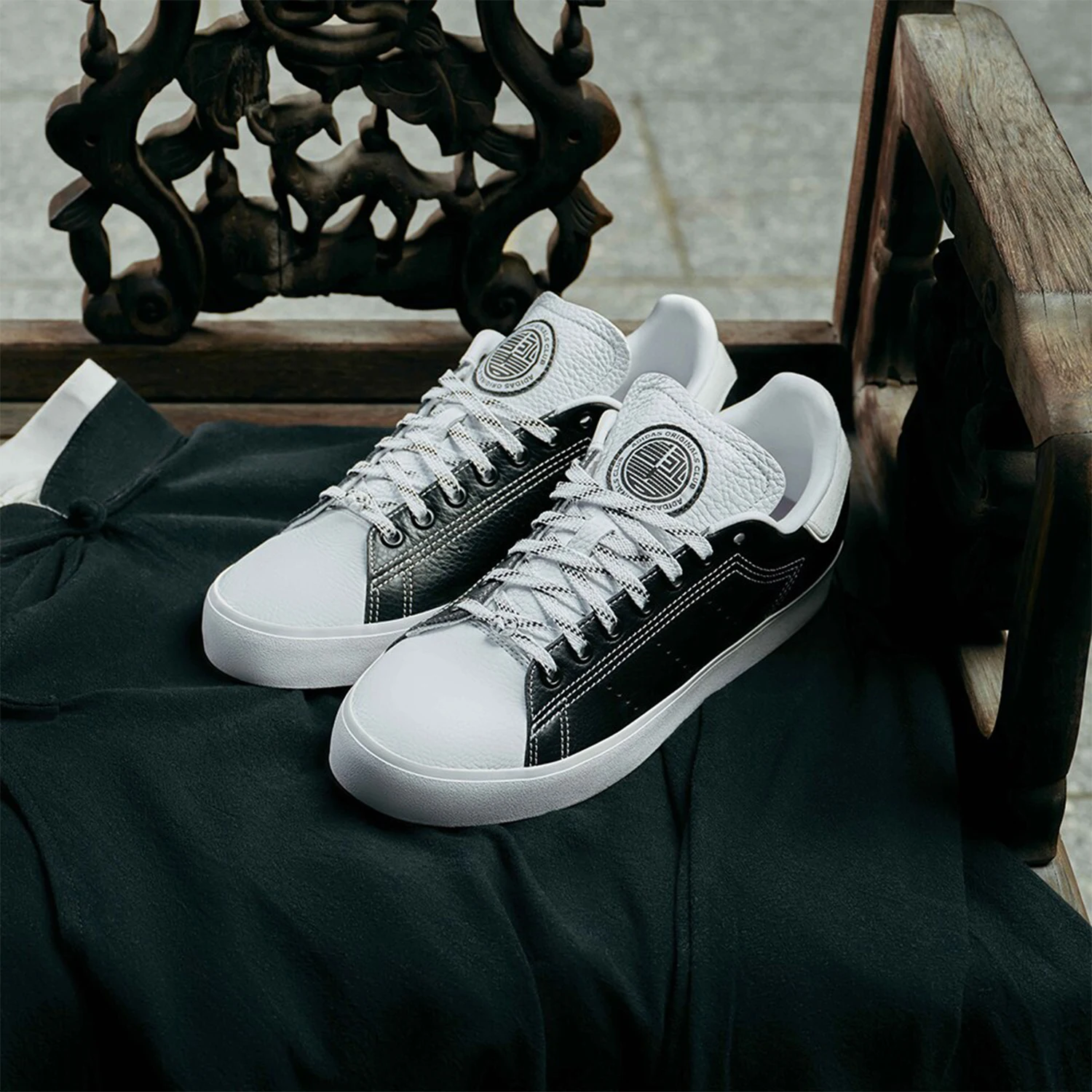 

Adidas настоящая клеверная мужская простая и модная повседневная обувь в стиле ретро IF1588