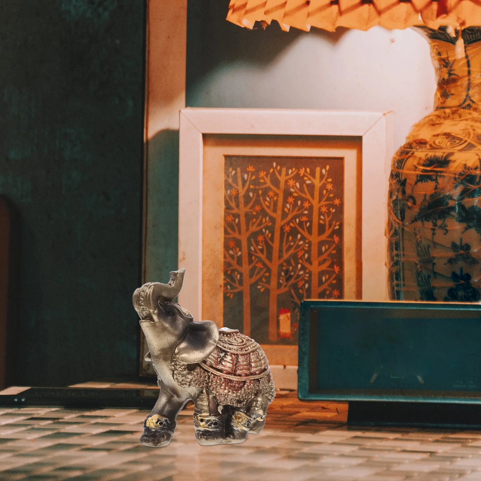 

Creative Elephant Adornment Resin Crafts Decor Exquisite Details Perfect for Home Decor Elephant Statue Figurine