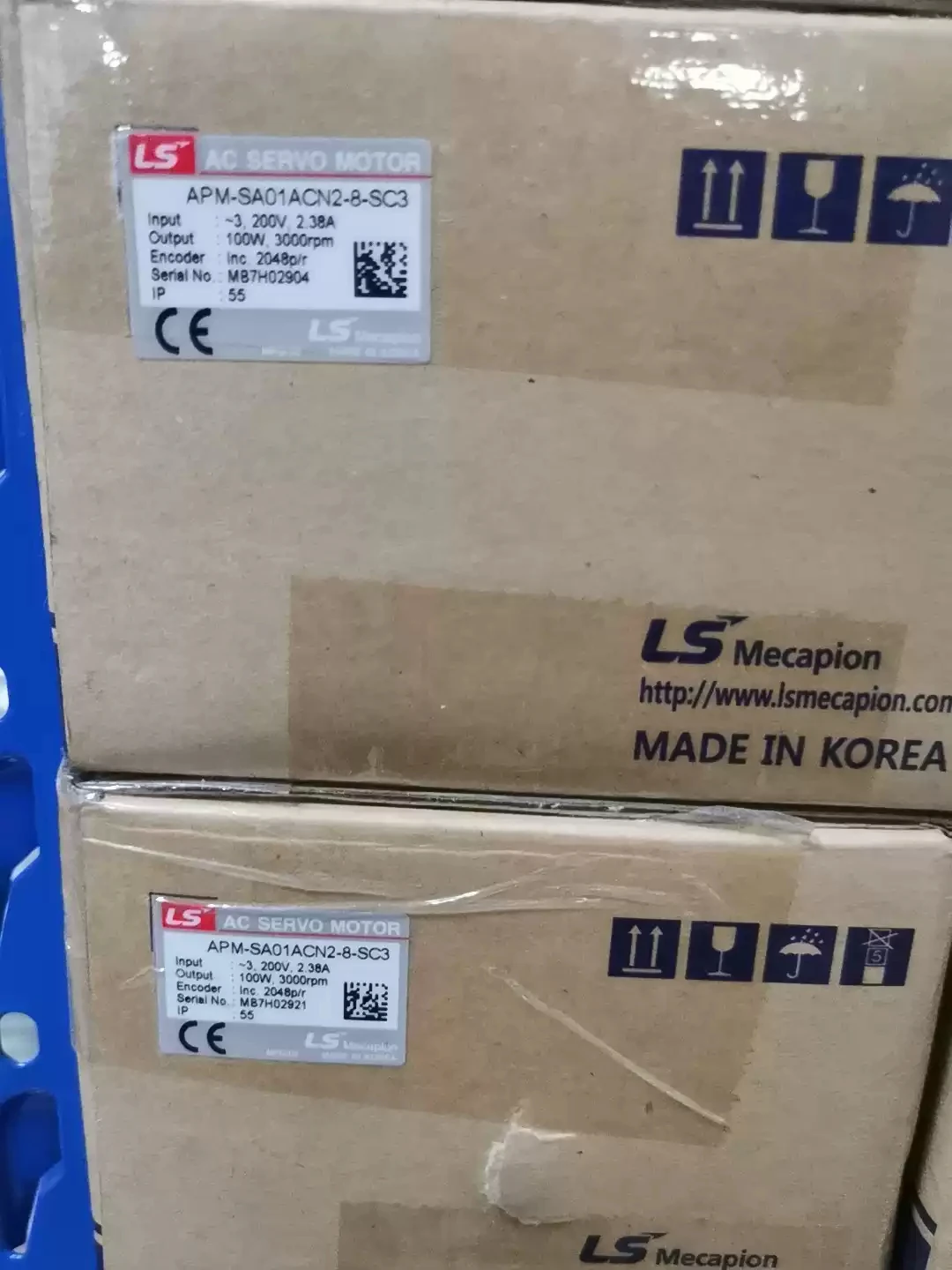 APM-SA01ACN2-8-SC3 Серводвигатель для LS