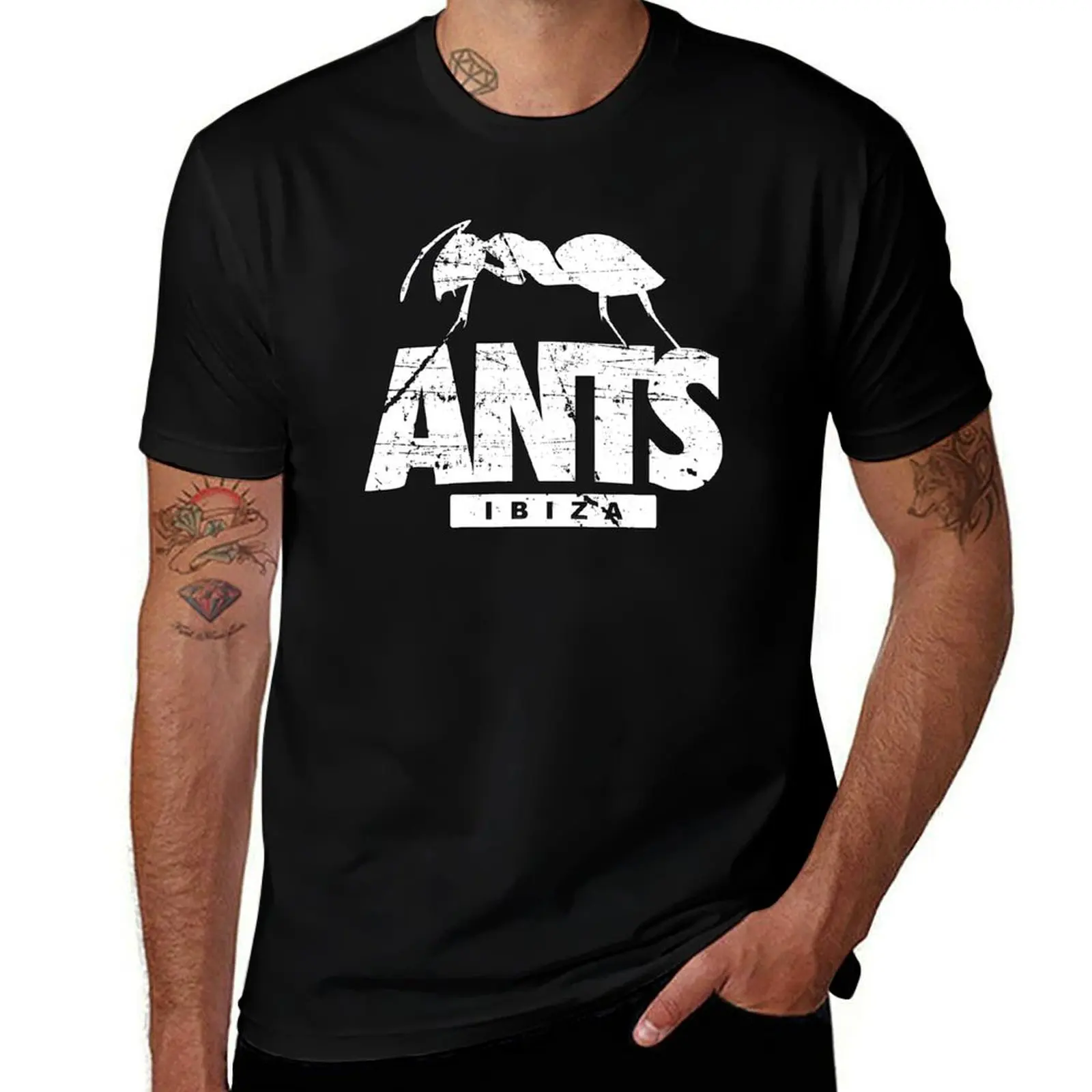 ANTS Ushua?a Club IBIZA: white legendary Event MODEL by La French Touch (original HD DESIGN) T-Shirt