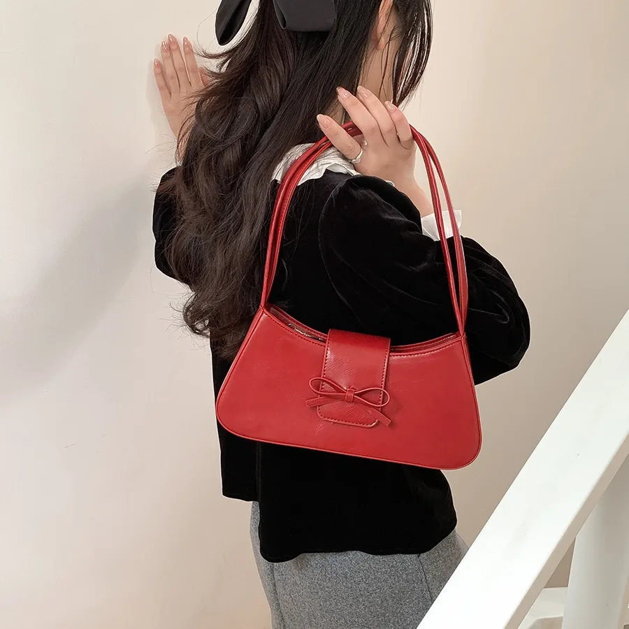 

Red Women's Bag 2025 New Exquisite and Compact Shoulder Bags for Women Fashionable PU Leather Niche Bow Underarm Ladies Handbag