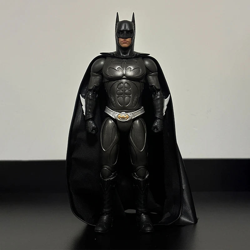 حقيقي ما قبل البيع الوحش المملكة تيار مستمر بيل كيتون باتينسون جديد باتمان عمل الشكل المنقولة تحصيل الشكل هدية #3