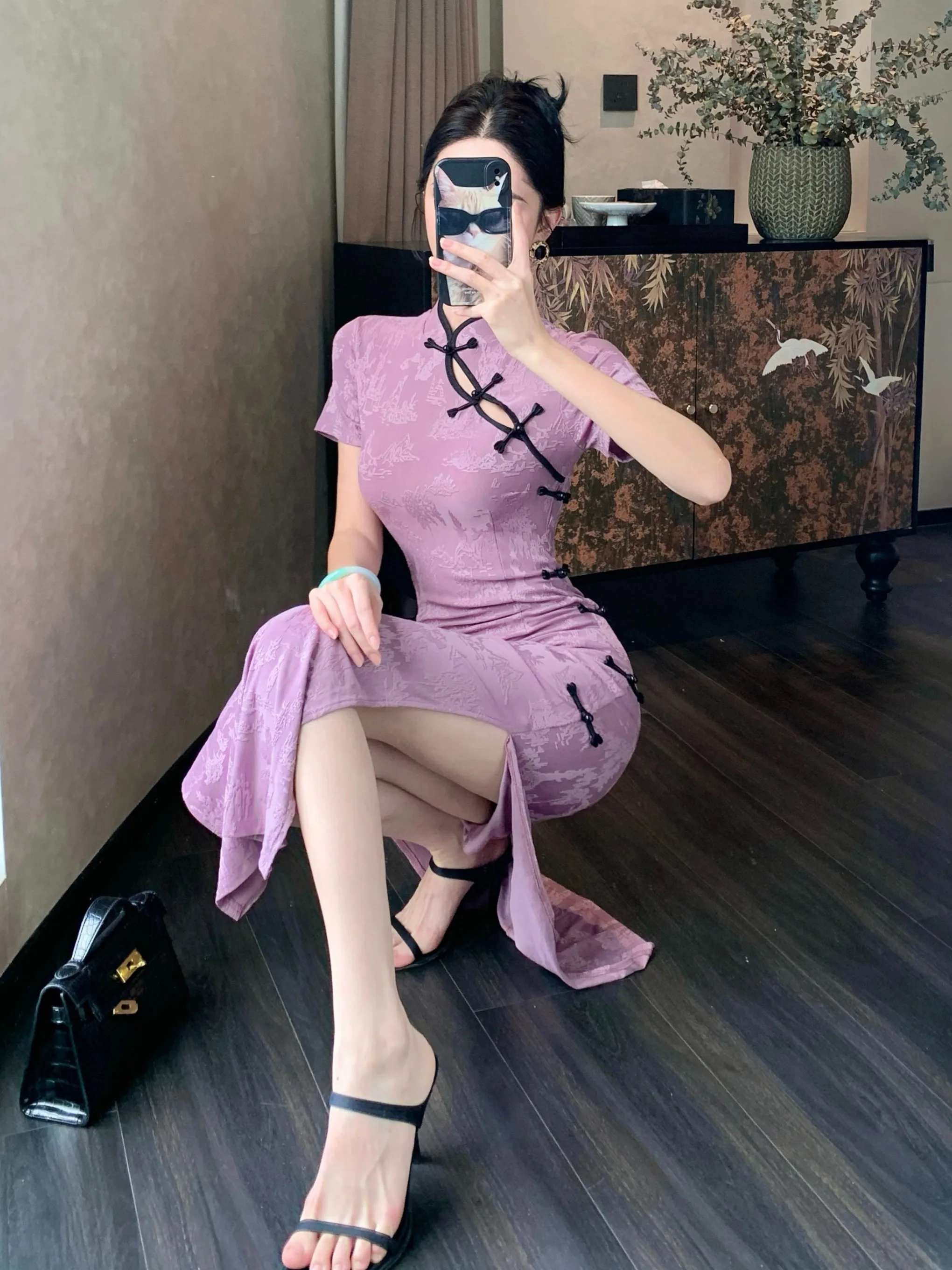 

Новое китайское платье-ципао с высоким разрезом, облегающее, длинное, осенне-зимнее, дизайнерская новинка, элегантный женский стиль