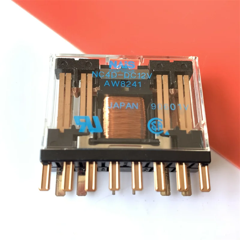 Relè importato NC4D-DC12V AW8241 prodotto originale
