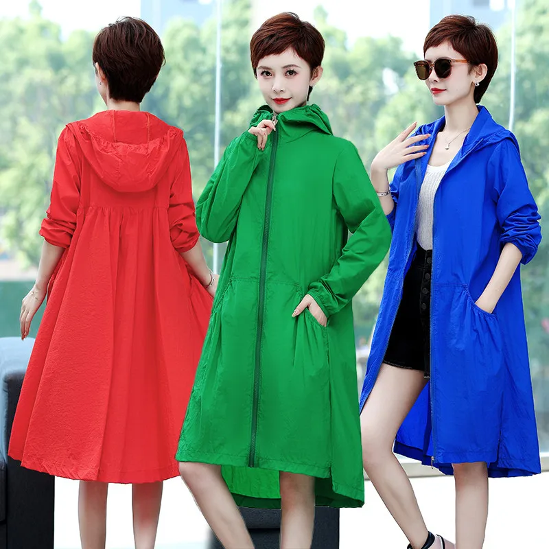 

Женская летняя солнцезащитная одежда, новинка 2025, корейская дышащая солнцезащитная женская куртка с капюшоном, тонкое УФ-пальто, женская одежда 3XL