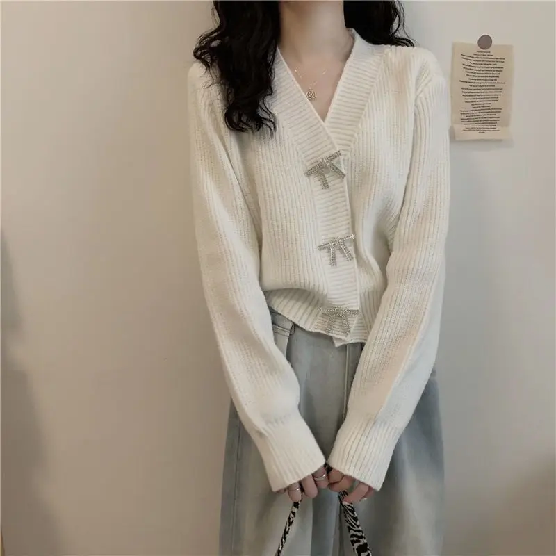 Spring and Autumn Woman 2024 Cardigan V-neck Sweet Bow Fashion Short Style Long Sleeved Female Knitted Sweater Trend Youth Grace