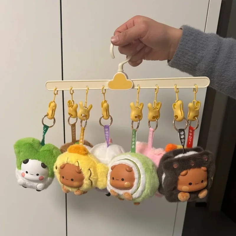 

Новая оригинальная коллекционная фигурка Yi Er Bu Bu: модная игрушка-сюрприз, милая кукла, идеальные украшения, декоративные подвески, очаровательные подарки