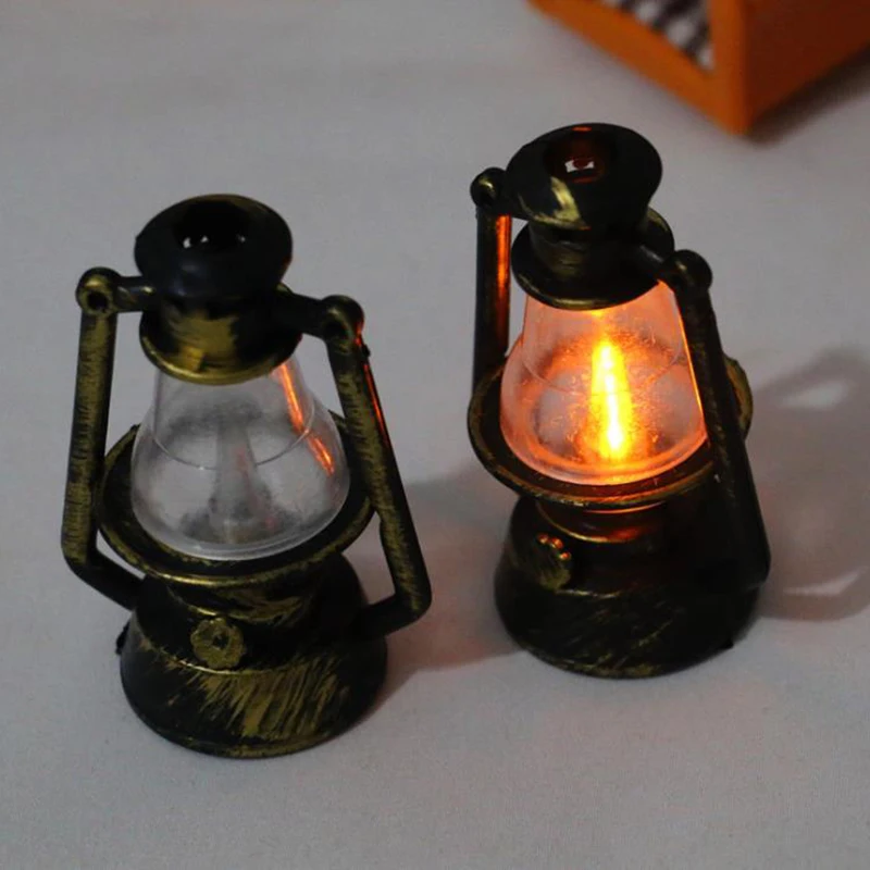 1PC Mini Furniture Miniature Toys 1:12 Dollhouse Retro Bronze Kerosene Lamp with LED Built In Children Baby Gift Toy