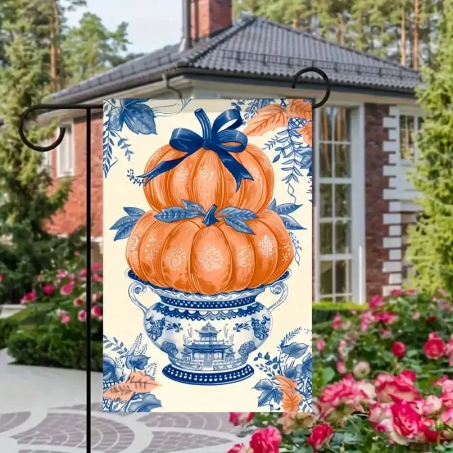 1 PC, 2D Flat/ Garden Flag, Blue And White Porcelain Pumpkin Design Pattern, 11.8x17.7 Inches (30x45cm), Fashionable 2D Pattern, Autumn Thanksgiving, Halloween Garden Flag, Home, Outdoor, Courtyard, Lawn, Garden, Holiday And Holiday Decoration
