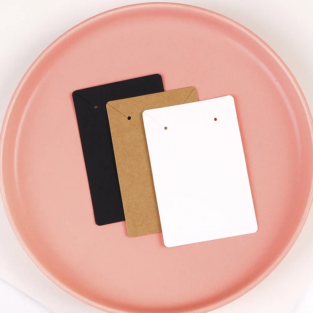 50 stücke 6x9cm halsketten schmuck verpackung kraft papier karte display etiketten etiketten mit oder ohne taschen großhandel maßge schneider ter service – Detail 5