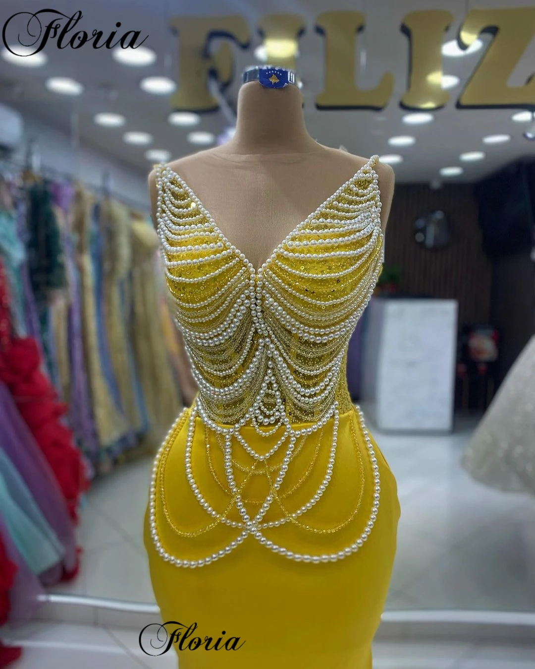 Robe de Rhjaune sexy avec perles pour femmes, robe de célébrité élégante, robe de cérémonie d'ouverture