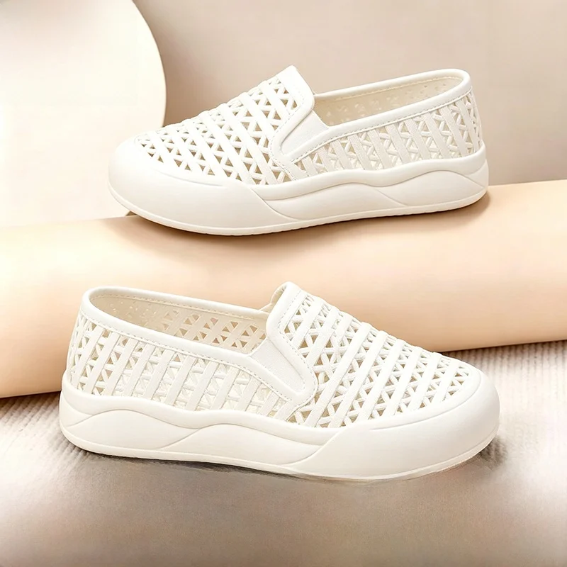 Sandalias de Enfermera Blancas de Verano para Mujer, Zapatos de Trabajo Antideslizantes, Suela Suave, Cómodas, de Suela Plana, con Diseño Calado, Tipo Zueco de Plástico