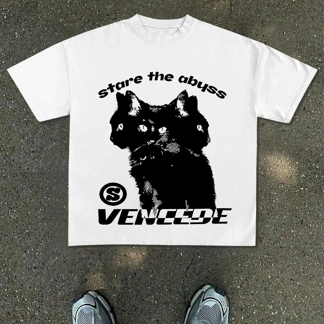 Men's New Printed T-shirt with Dark Pixel Style and Four Eyed Cat 