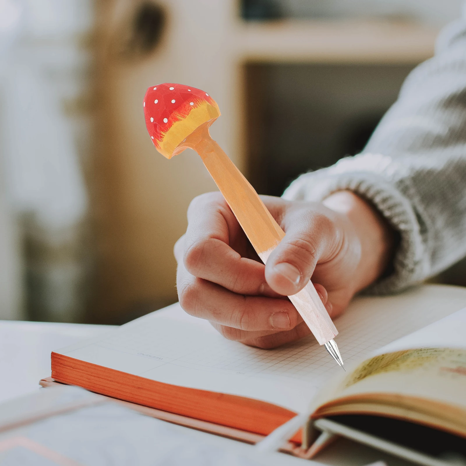

Creative Mushroom Wooden Ballpoint Ergonomic Writing Pen For Kids Students Office School Supplies Novelty Gift Carved Pen Party