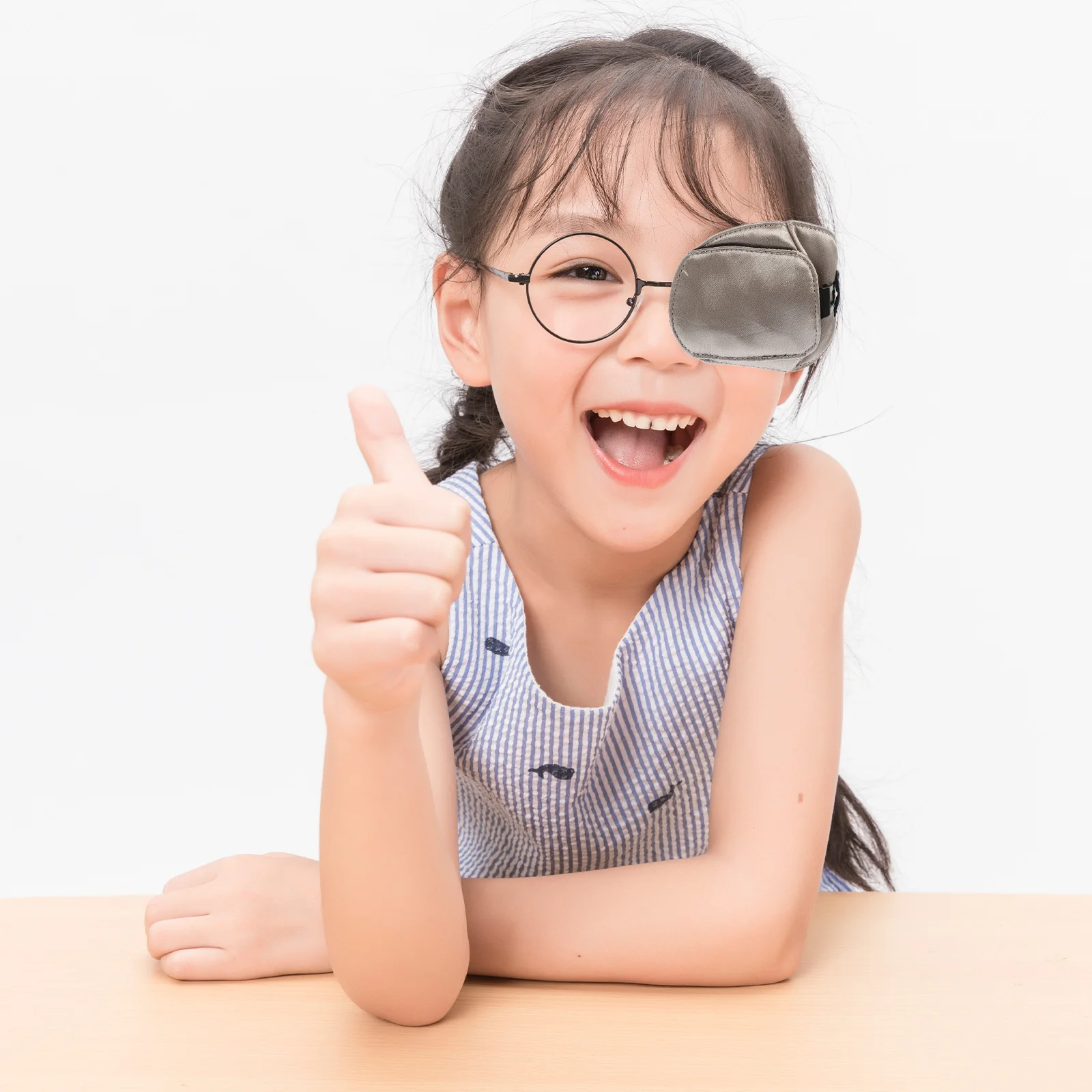 

2Pcs Single Eye Patch Soft Silk Material Lazy Eye Training Vision Correction for Kids Cover for Glasses -Eye Patches