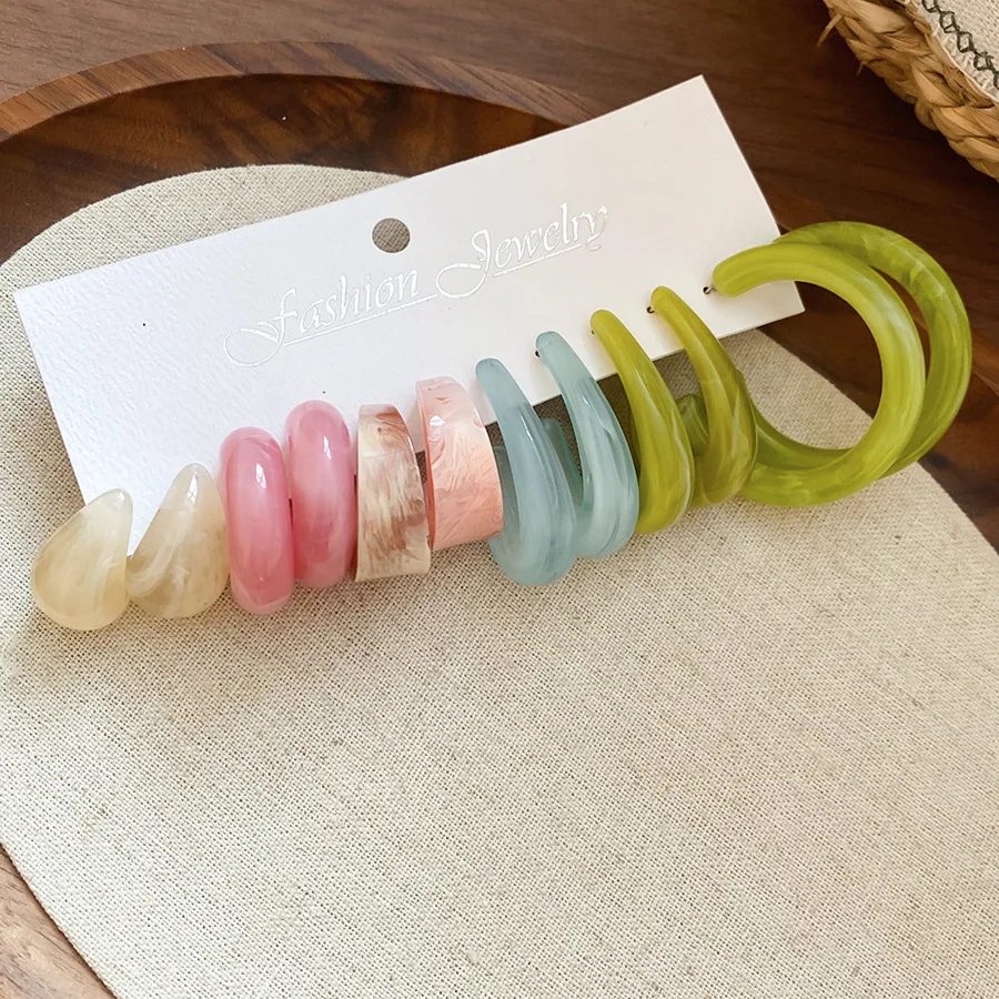 Acrylic Smudge C-shaped Water Drop Round Earrings for Women Sweet Fashion Simple Stud Earrings Luxury Designer Jewelry Sets