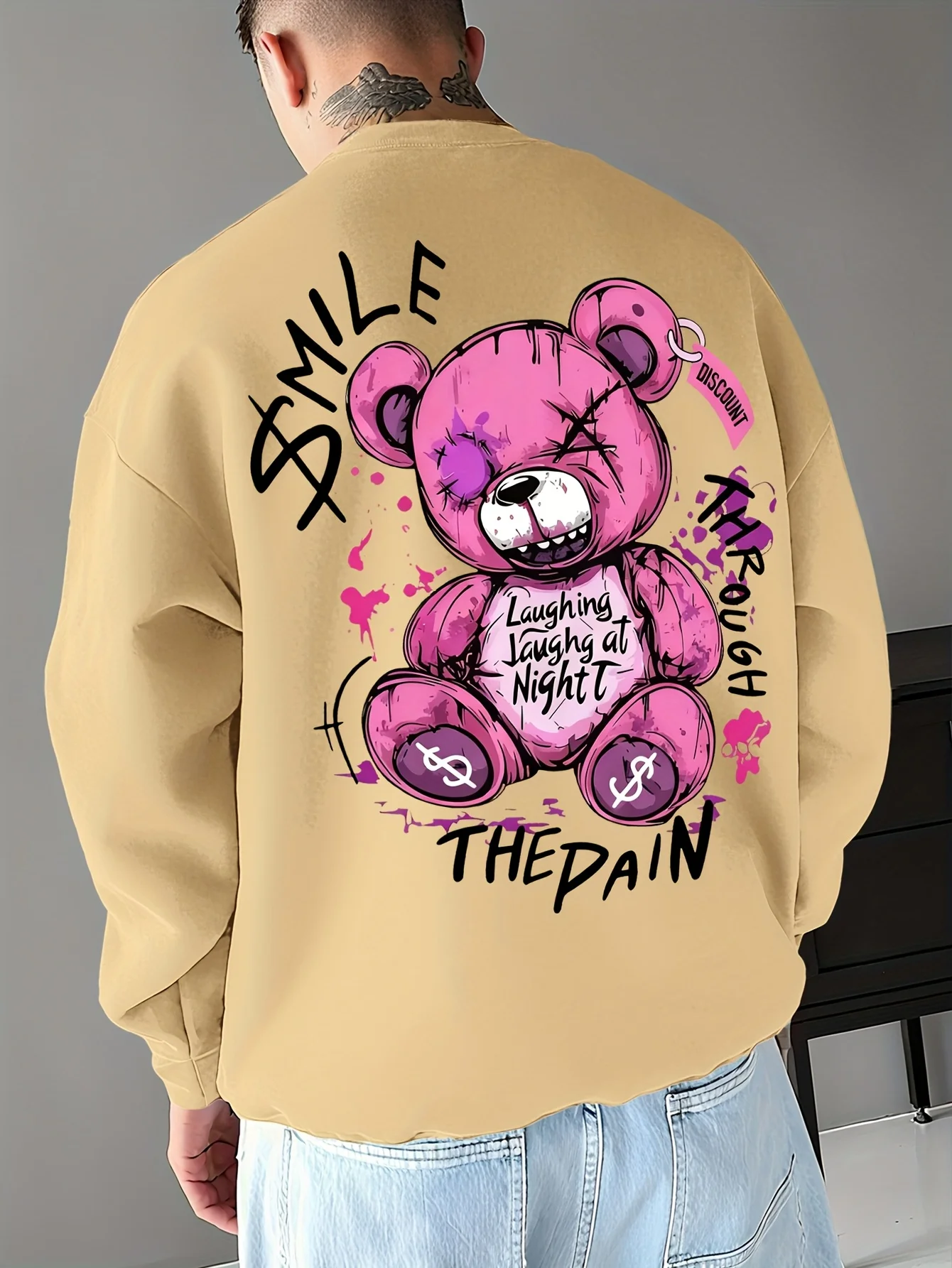 السترة الرجالية الجديدة ذات الرقبة المستديرة لربيع وخريف 2025 هي ملابس شارع غير رسمية وعصرية مع مطبوعات الدب