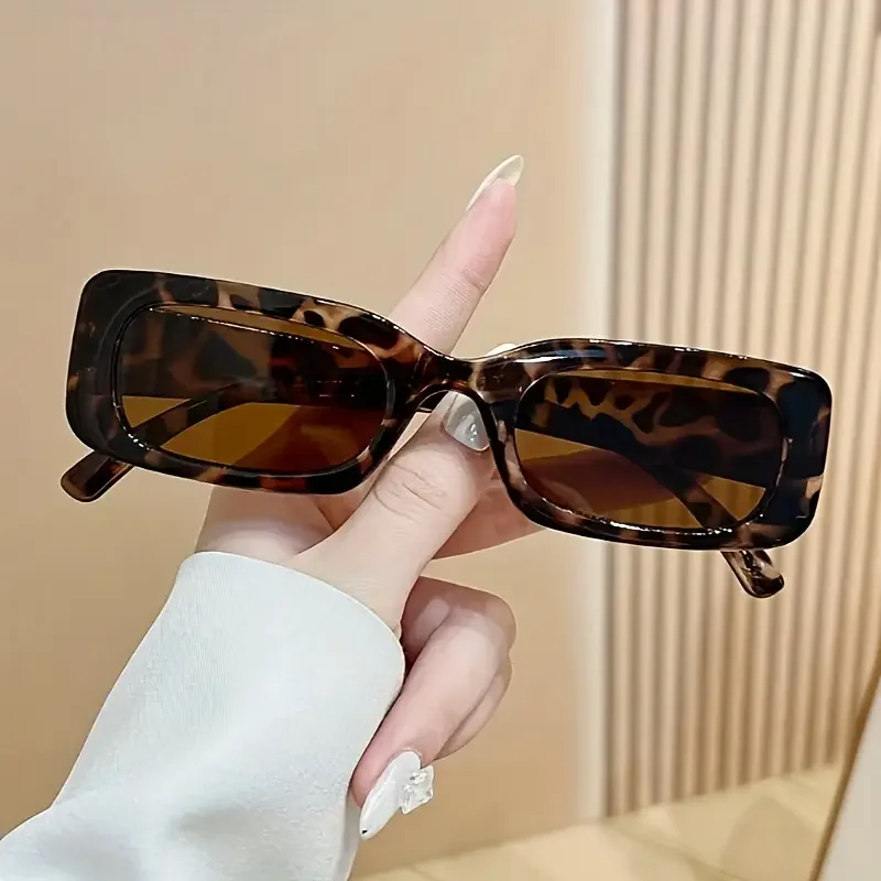 1 Stück/2 Stück modische rechteckige Brille, PC-Linsen, Retro und Trend, geeignet für Strand, Outdoor-Aktivitäten und Street-Style, Unisex