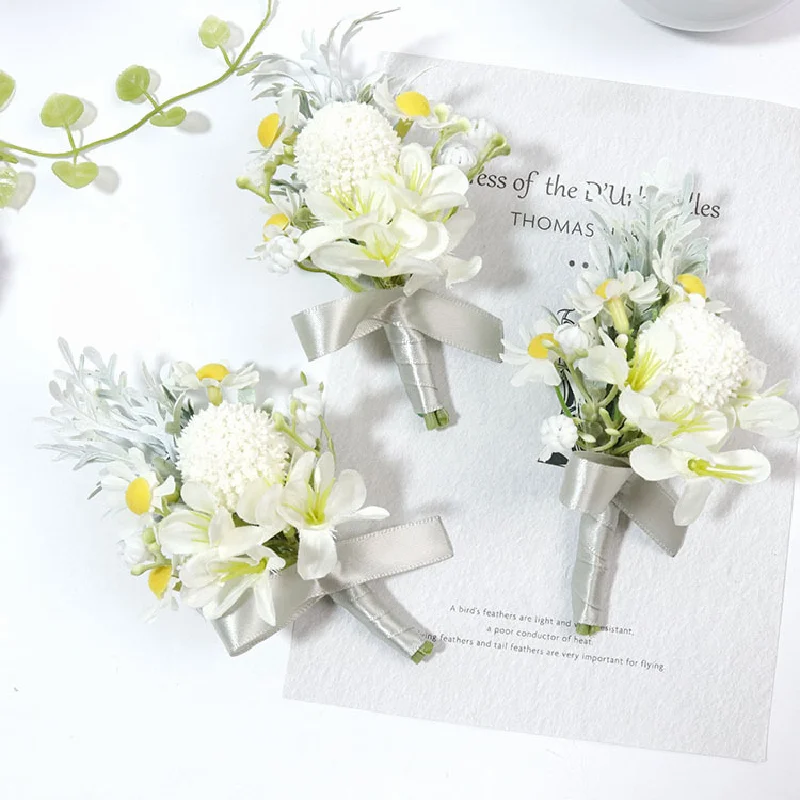 Boutonniere And Wrist Corsag Wedding Supplies Banquet Guests Simulated Flowers Groom Bride Silver White Daisies 351