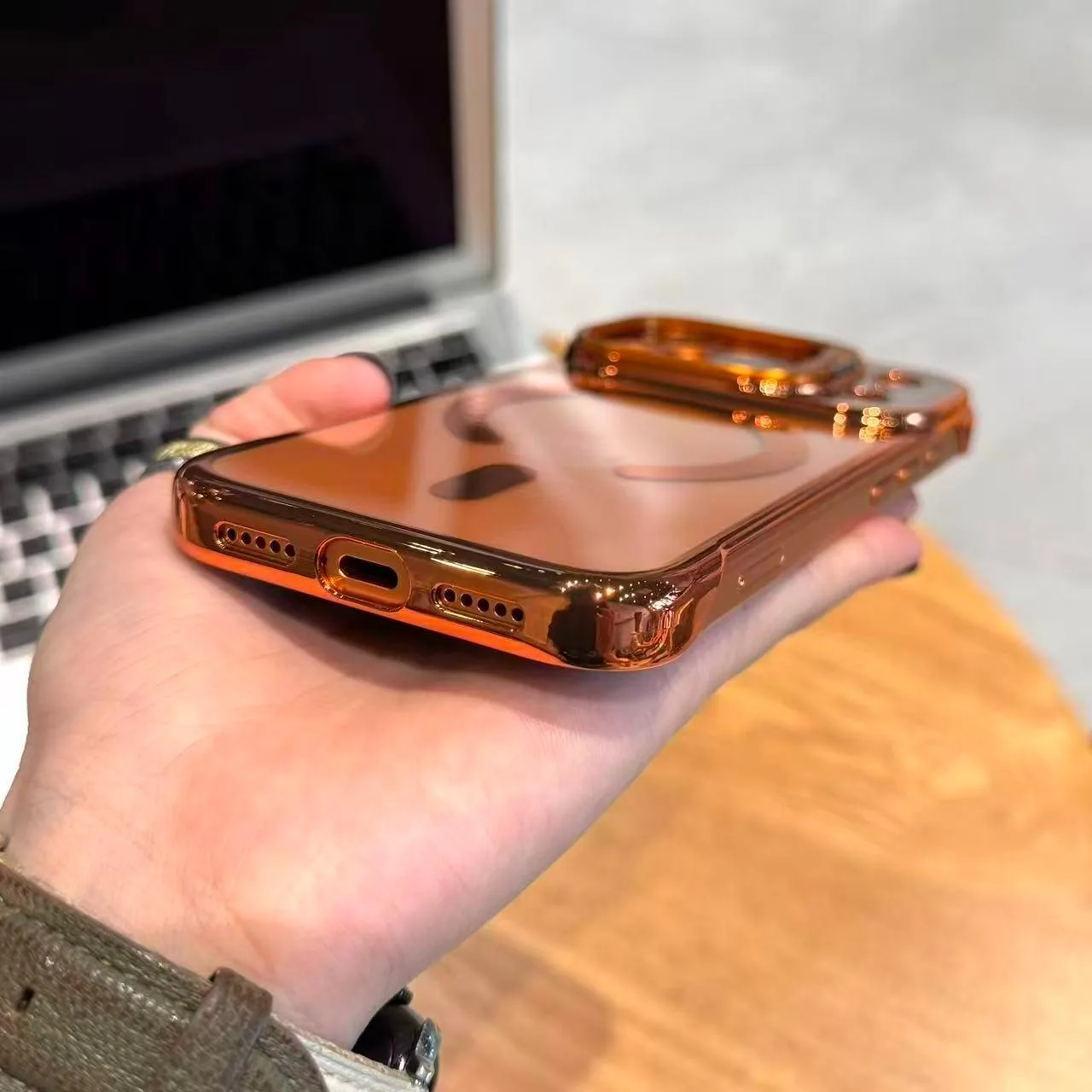 Ultra Thin Borderless Magnetic Transparent Phone Case For iPhone 17 16 15 14 Pro Max 17Air 13 Lens Bracket Minimalist Half Cover