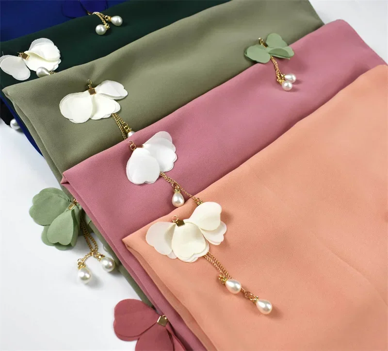 Latest Plain 70*170CM Chiffon Scarf Shawl Muslim Women Solid Color Butterfly Pearl Chiffon Hijabs With Pendant  شحن مجاني