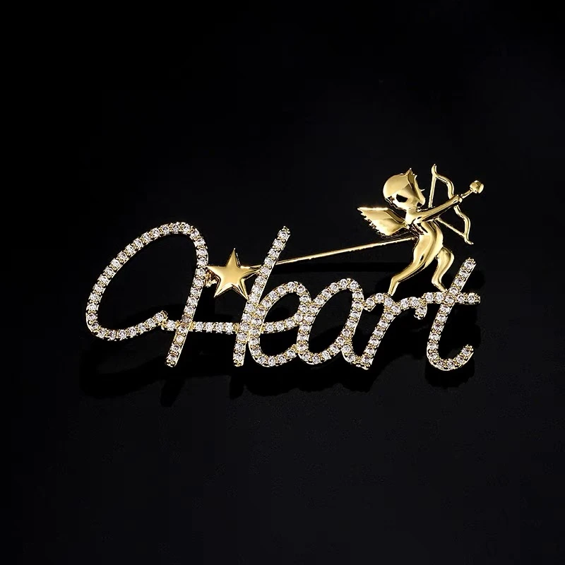 Модная-металлическая-брошь-со-стразами-и-буквами-для-женщин-простая-и-универсальная-одежда-свитер-костюм-ювелирные-аксессуары