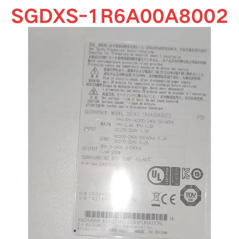 Used OEM disassembled parts SGDXS-1R6A00A8002 Servo driver Functional test OK