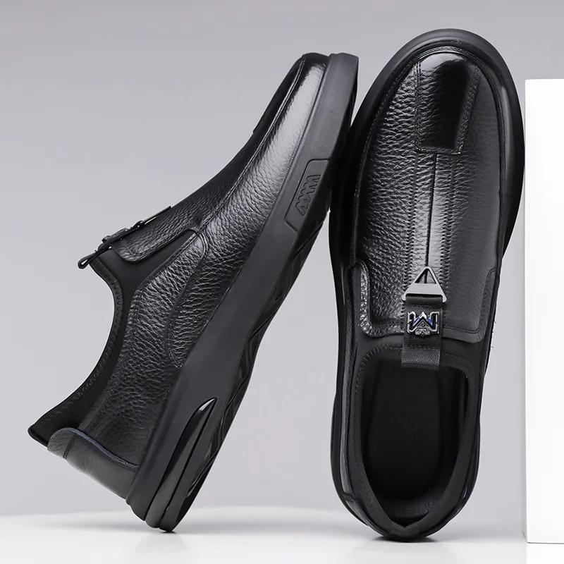 

Designer Men Genuine Leather Casual Shoes Fashion Flat Leisure Shoes Man Simple Slip-on Loafers