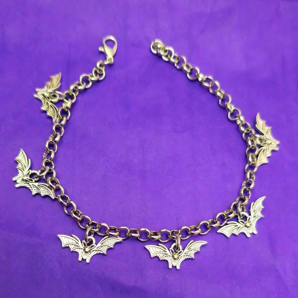 Gothic Cute Little Ghost Bat Charm Pendant Bracelet for Men Women Halloween Party Vampire Punk Creative Jewelry Accessories Gift