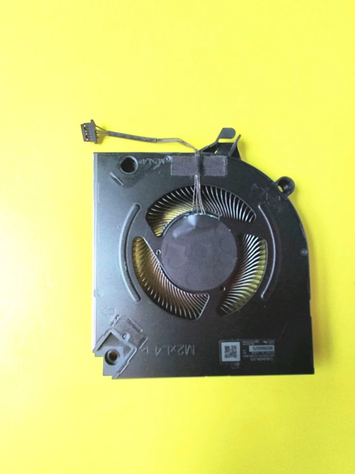 New For DELL Alienware M16 R1 cooling fan 2023 new