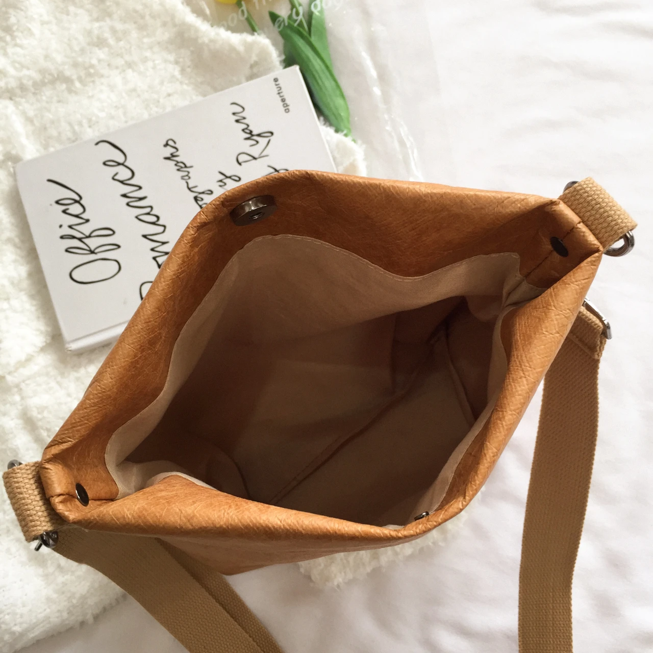 Women Fashion Handbags Vintage Shoulder Bag Tear-resistant Kraft Paper Messenger Bag Female Bucket Shoulder Bag