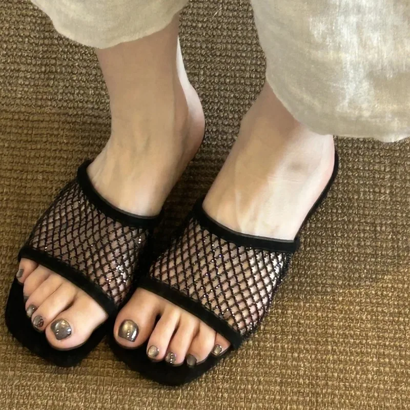 

Mesh Square Toe Slippers Women's Outside Wear 2026 Summer New Flash Diamond Block Heel Cutout Breathable Sandals
